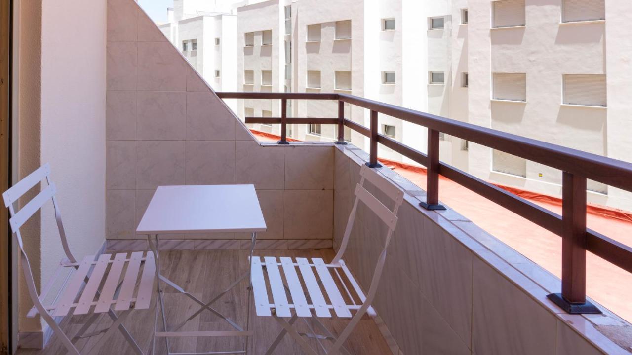 טורמולינוס Apartment Carihuela Beach Malaga מראה חיצוני תמונה