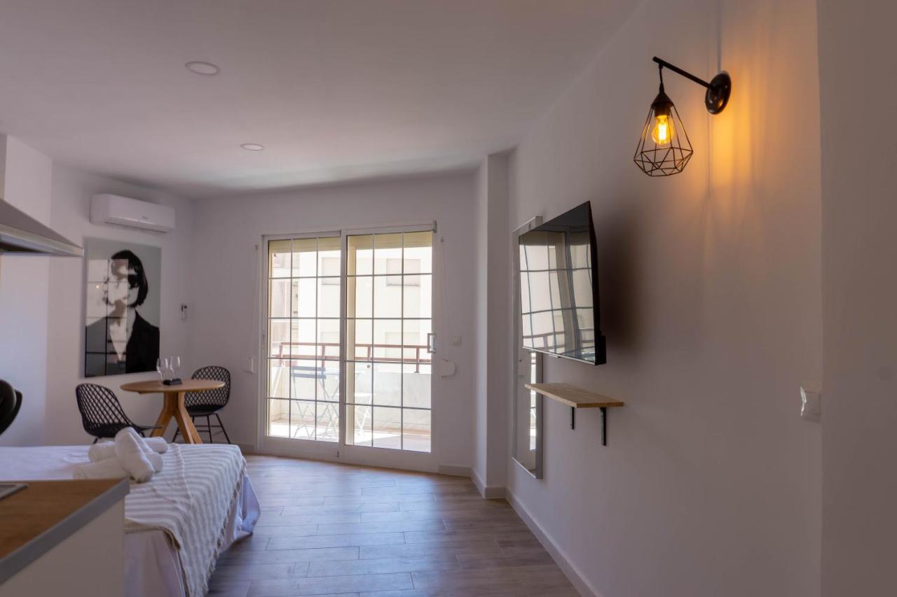טורמולינוס Apartment Carihuela Beach Malaga מראה חיצוני תמונה