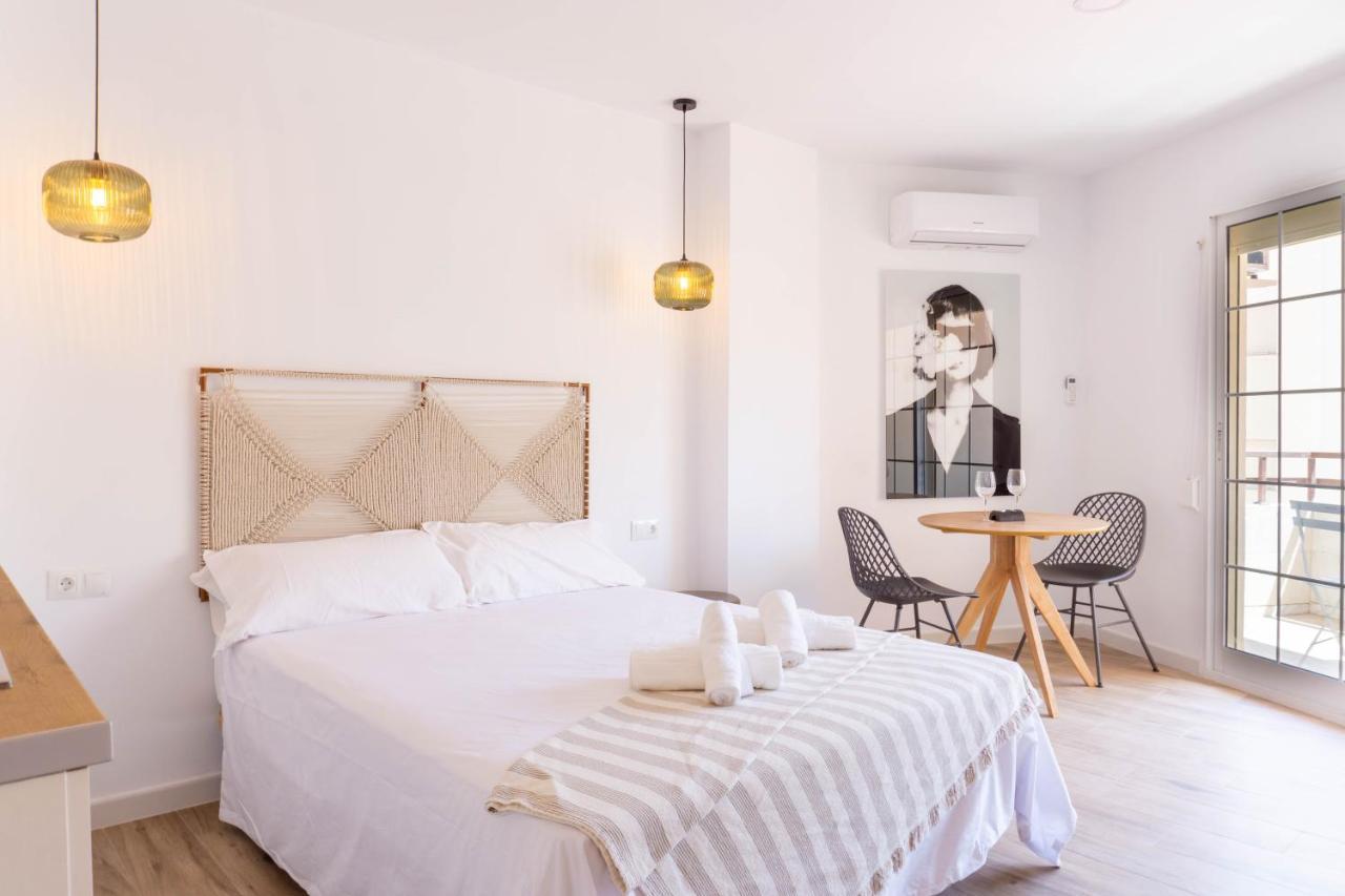 טורמולינוס Apartment Carihuela Beach Malaga מראה חיצוני תמונה